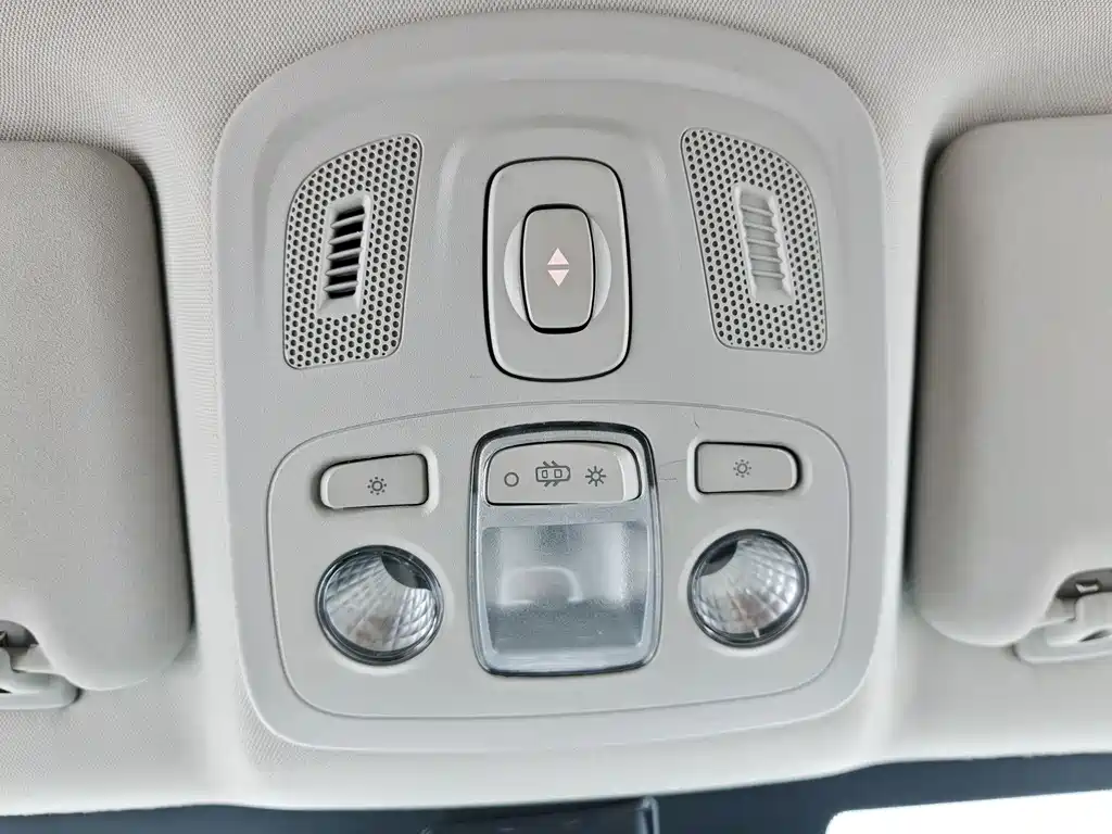 Citroen C4L 2014 — фото 11