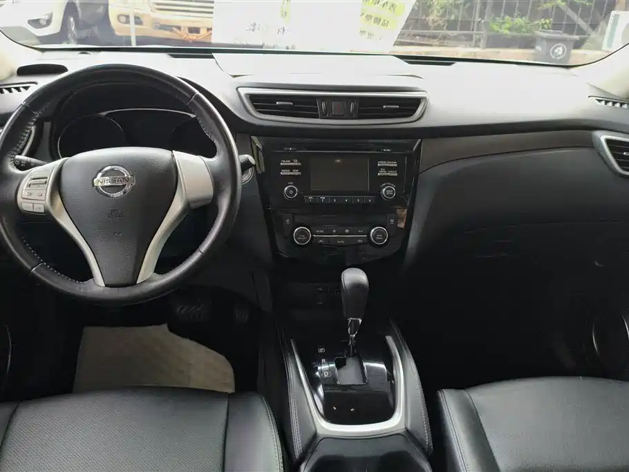 Nissan X-Trail 2015 — фото 12