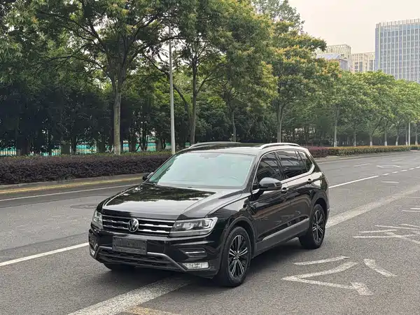 Volkswagen Tiguan L 2021