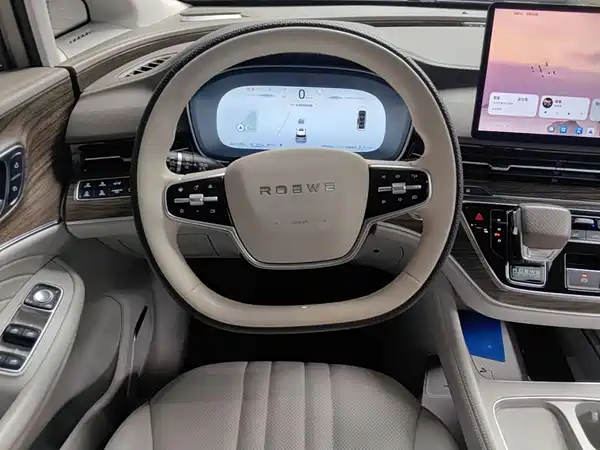 Roewe iMAX8 New Energy 2025