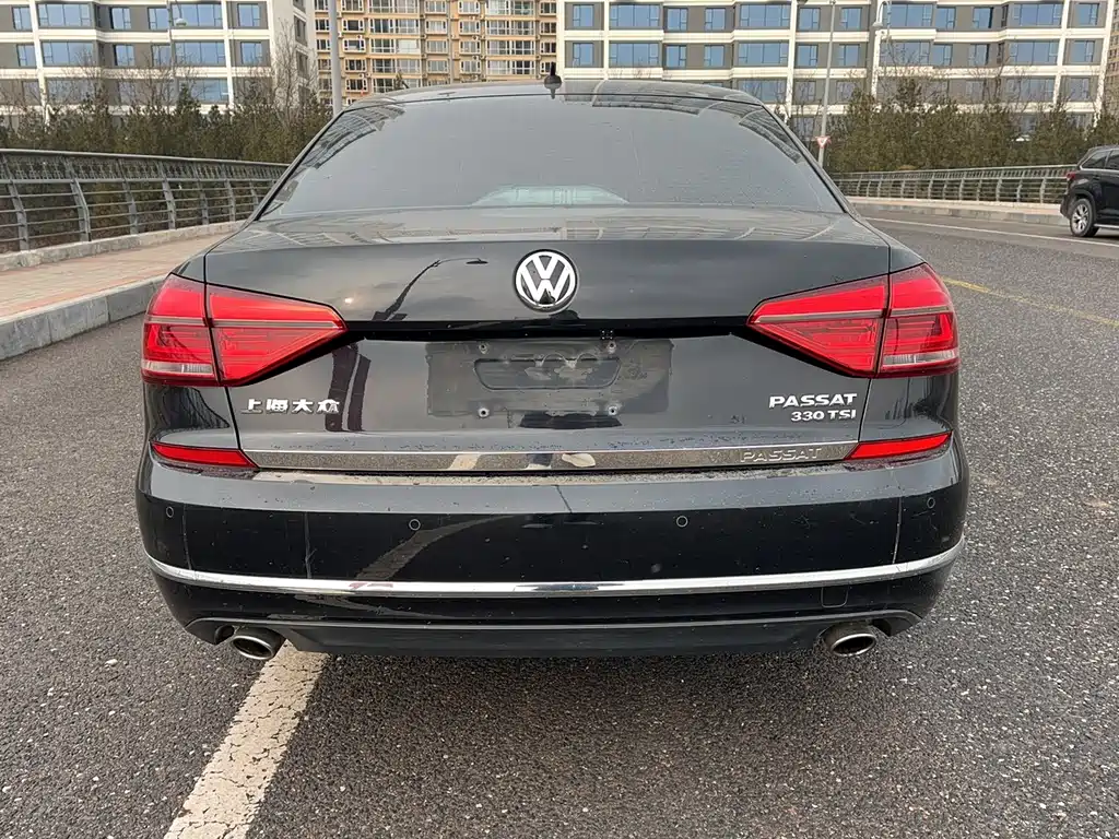 Volkswagen Passat 2016 — фото 6
