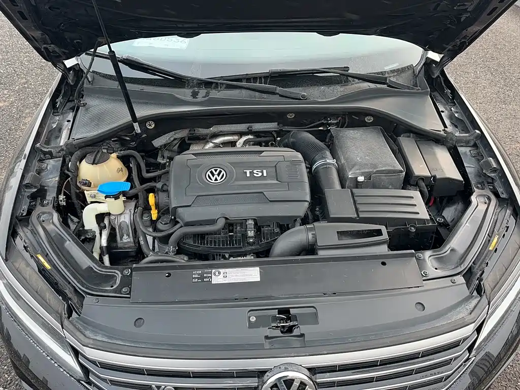 Volkswagen Passat 2016 — фото 25