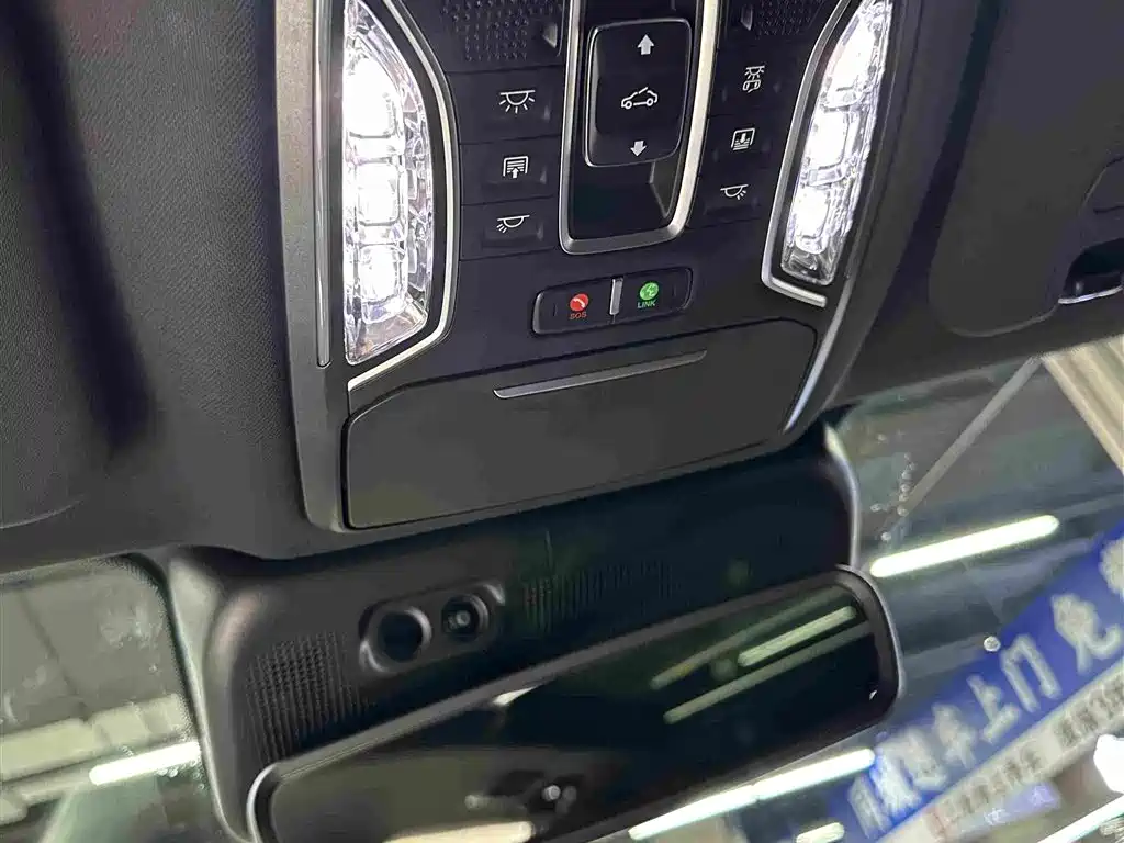 GAC Motor Trumpchi GS8 2022 — фото 13