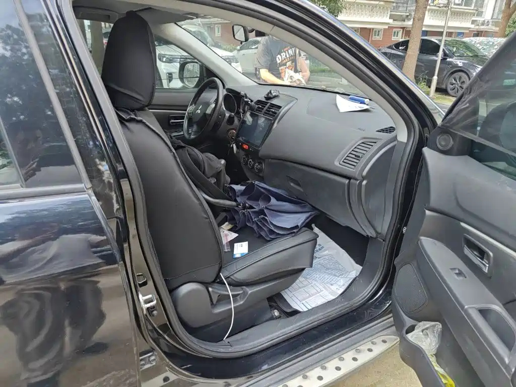 Mitsubishi ASX 2015 — фото 20