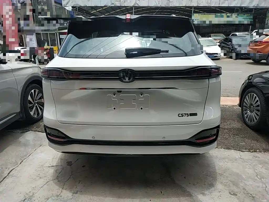 Changan CS75 PLUS 2025 — фото 6