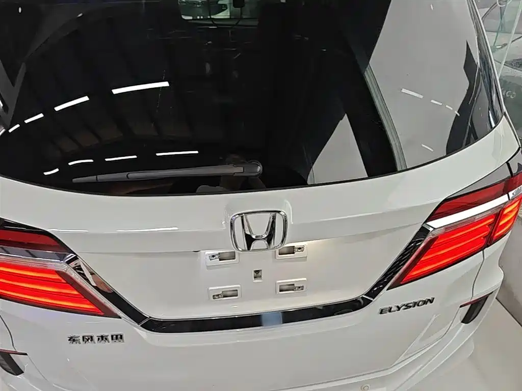 Honda Elysion 2020 — фото 6