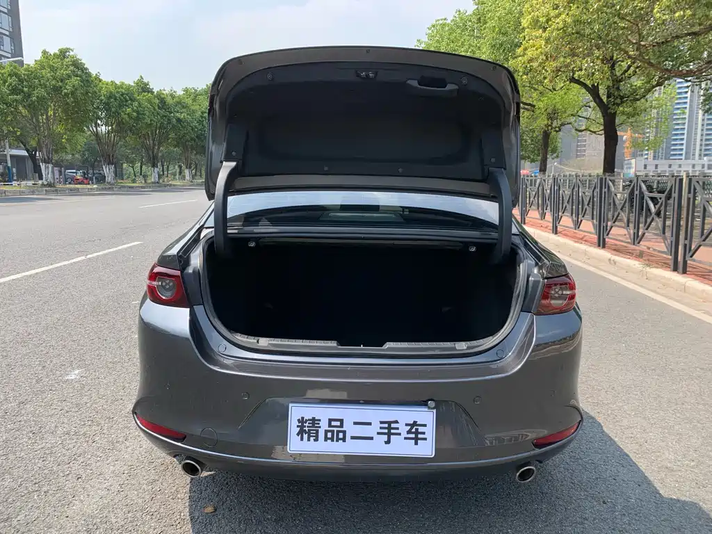 Mazda 3 Axela 2021