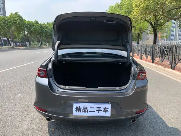 Mazda 3 Axela 2021