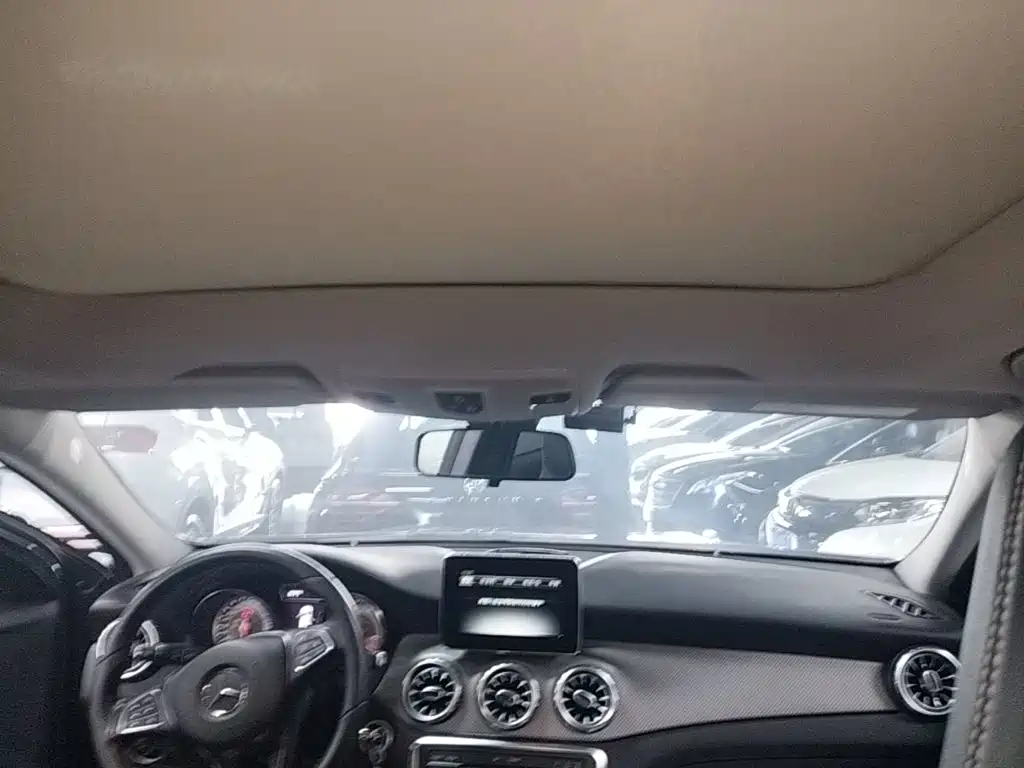 Mercedes-Benz GLA 2017 — фото 18