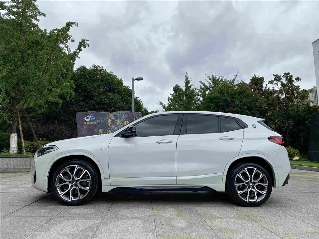 BMW X2 2021 — фото 14