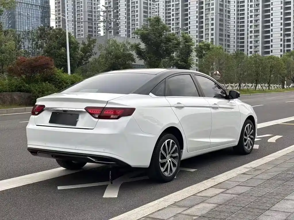 Geely Emgrand GL 2020 — фото 15