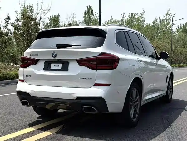 BMW X3 2021