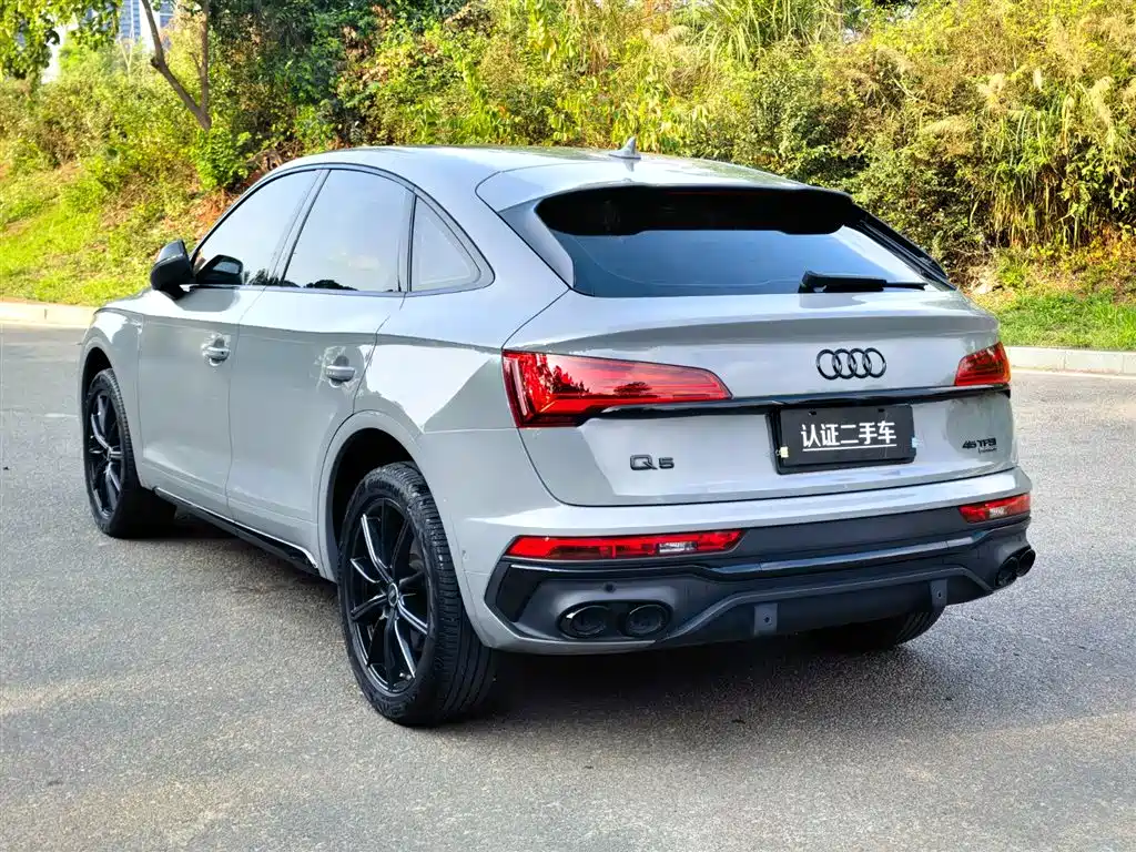 Audi Q5L Sportback 2022 — фото 5