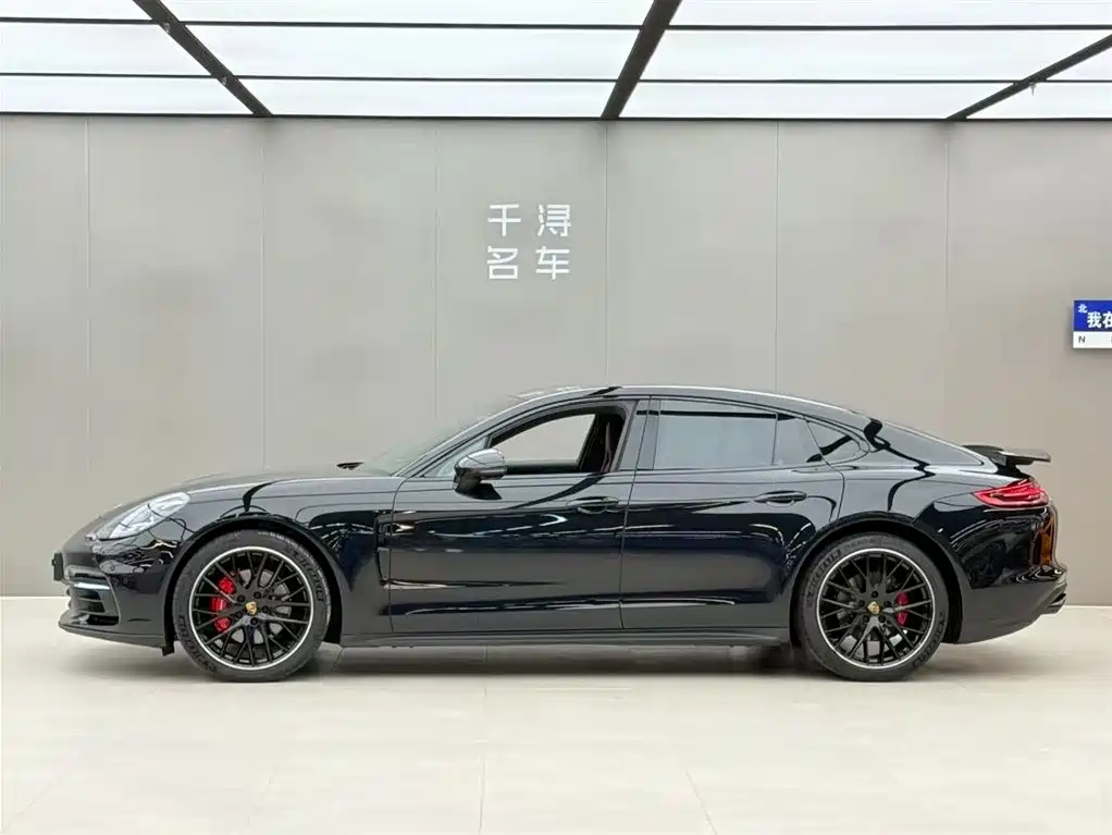 Porsche Panamera 2020 — фото 3