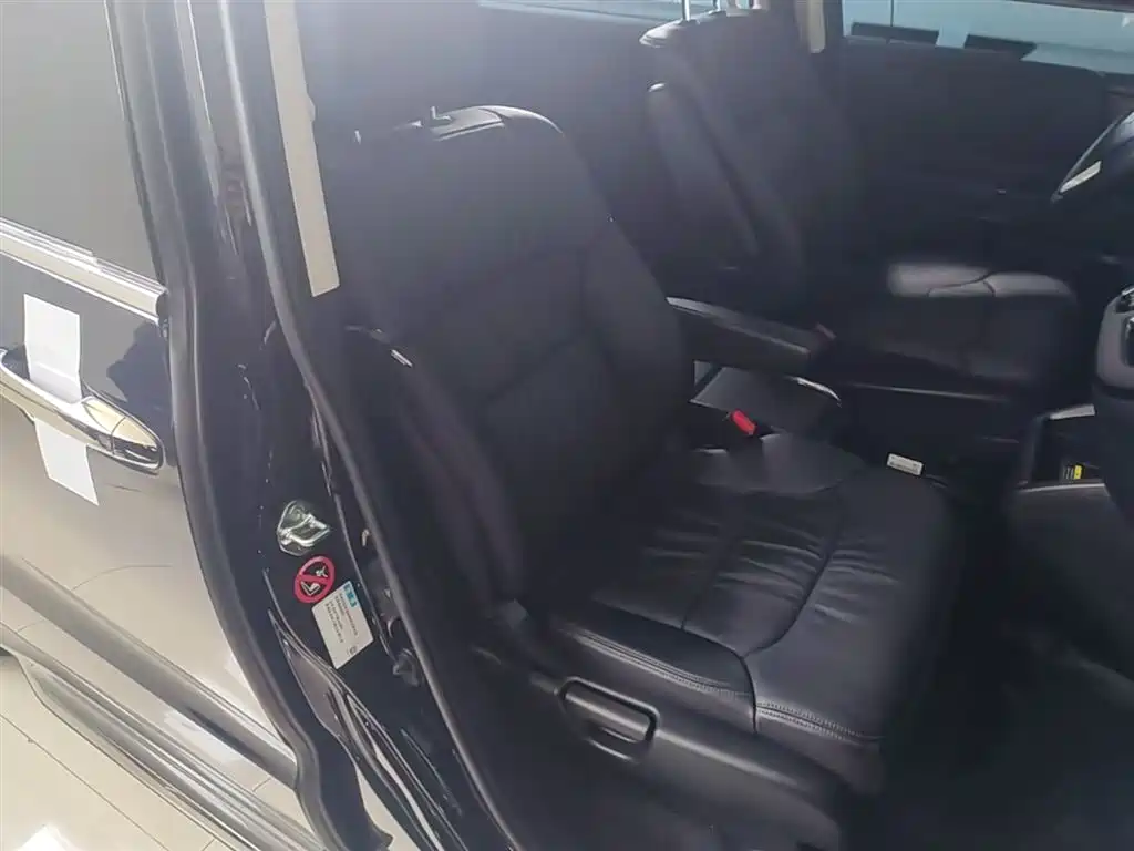Honda Odyssey 2023 — фото 25
