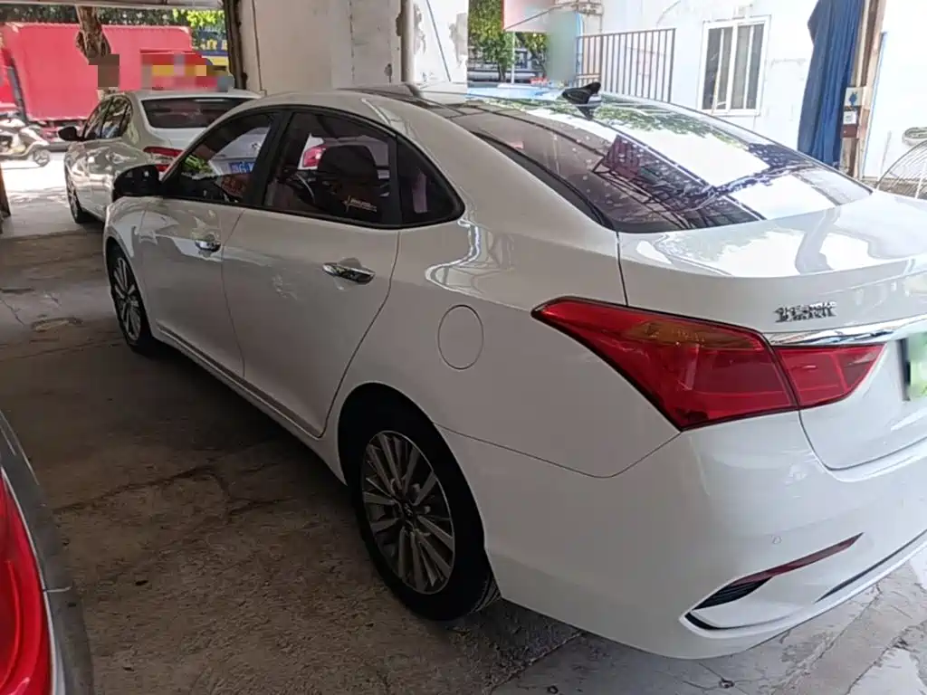 Hyundai Mistra 2017 — фото 5