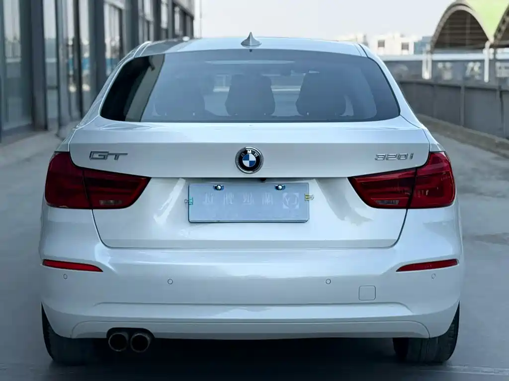 BMW 3 Series GT 2017 — фото 5