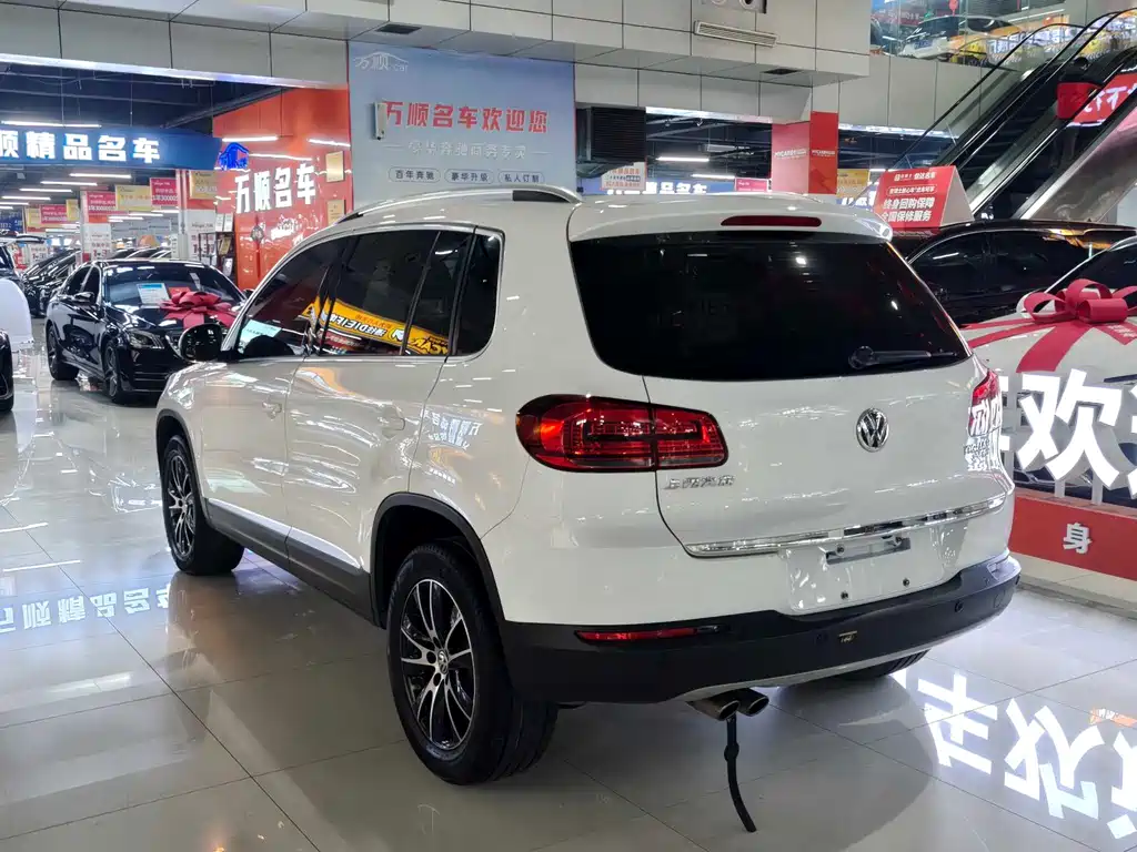 Volkswagen Tiguan 2016 — фото 6
