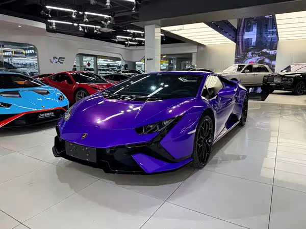 Lamborghini Huracan 2025