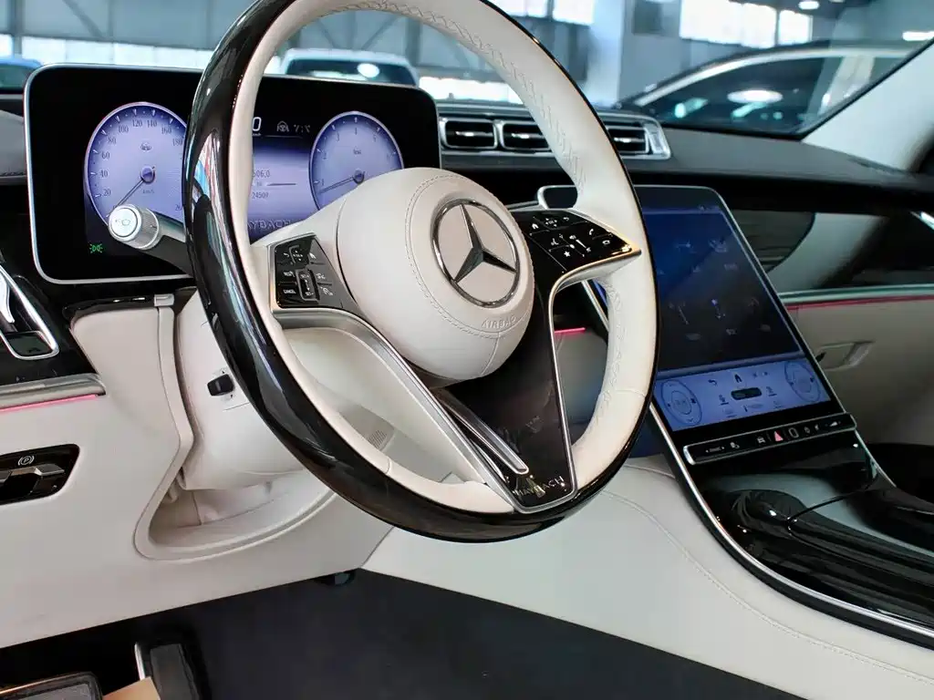 Mercedes-Benz Maybach S-Class 2024