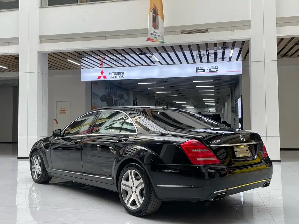 Mercedes-Benz S-Class 2011 — фото 4