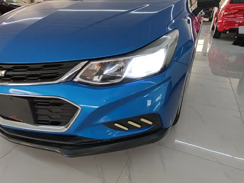 Chevrolet Cruze 2017 — фото 24