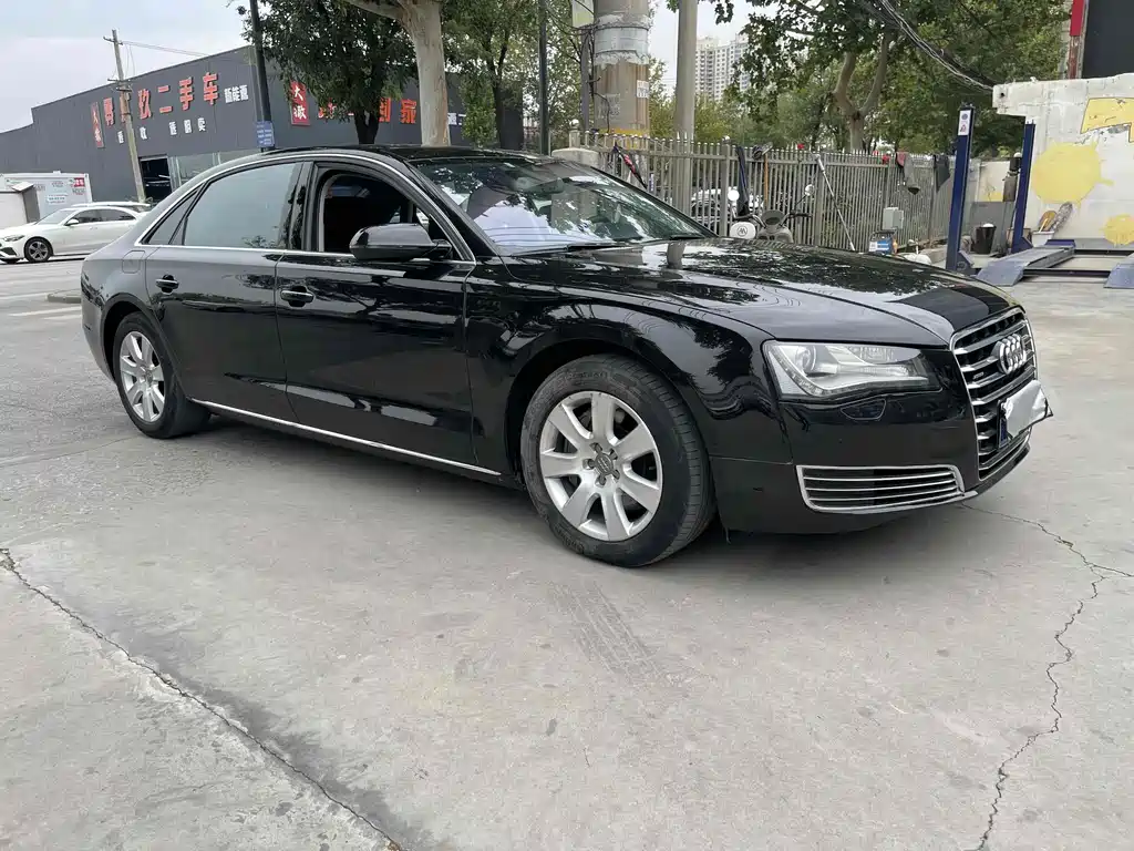 Audi A8 2015