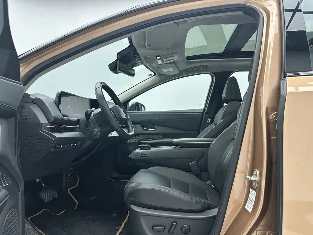 Nissan ARIYA 2022