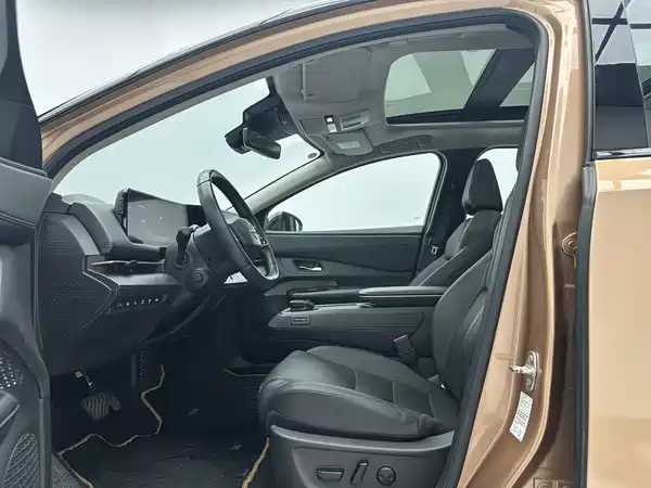 Nissan ARIYA 2022
