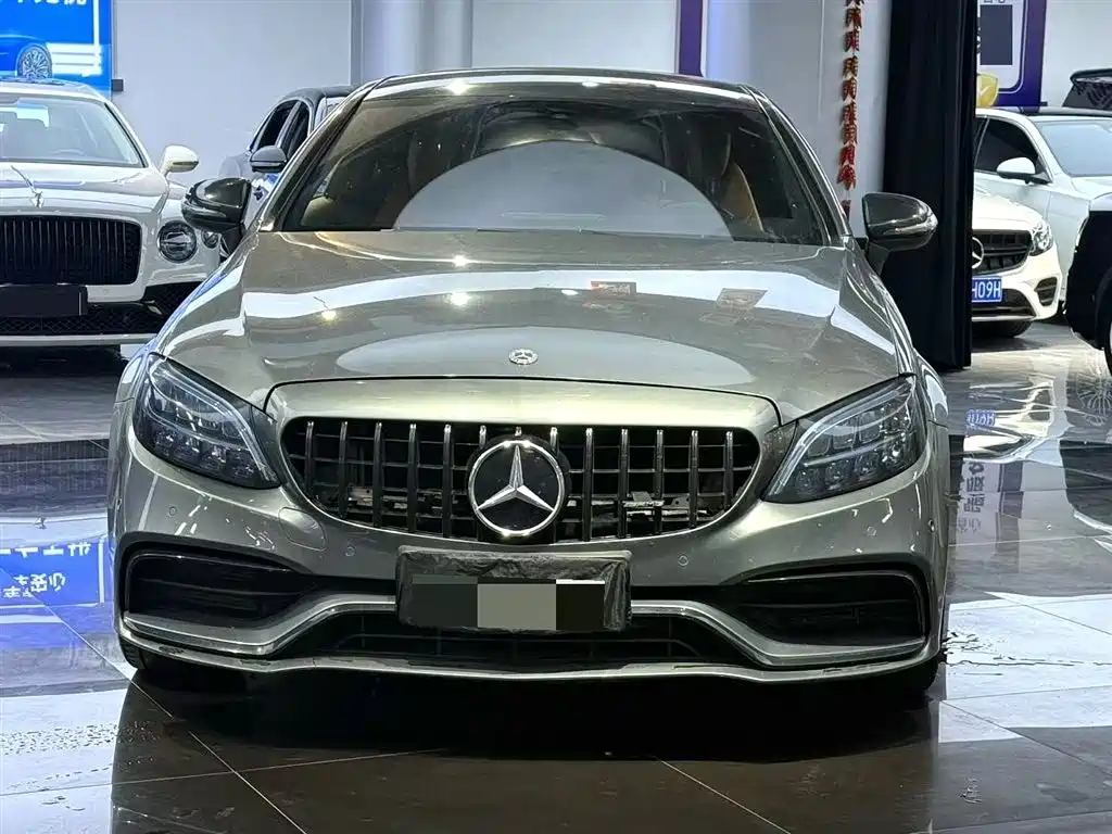 Mercedes-Benz C-Class 2019
