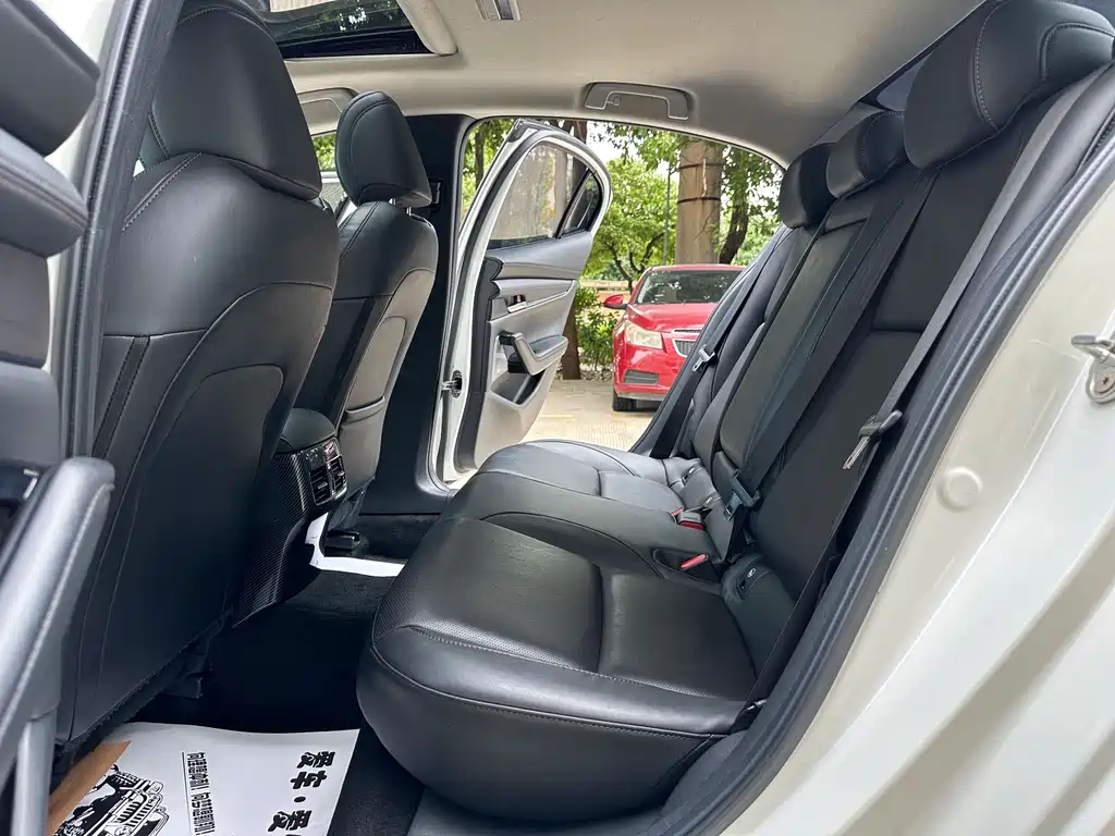 Mazda 3 Angkesela 2022