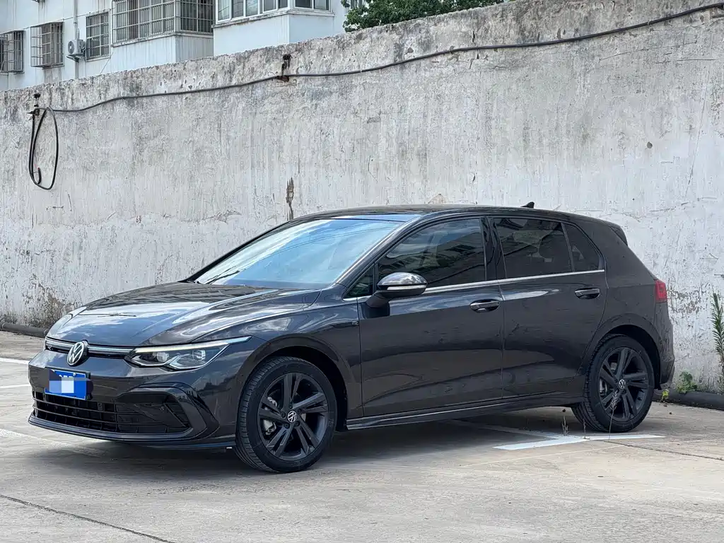 Volkswagen Golf 2022