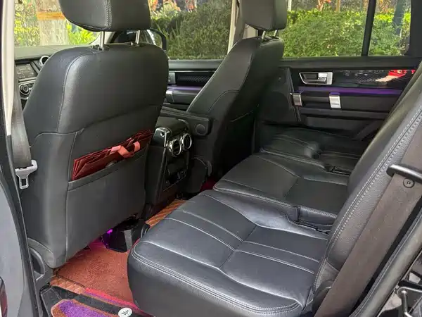 Land Rover Discovery 2016