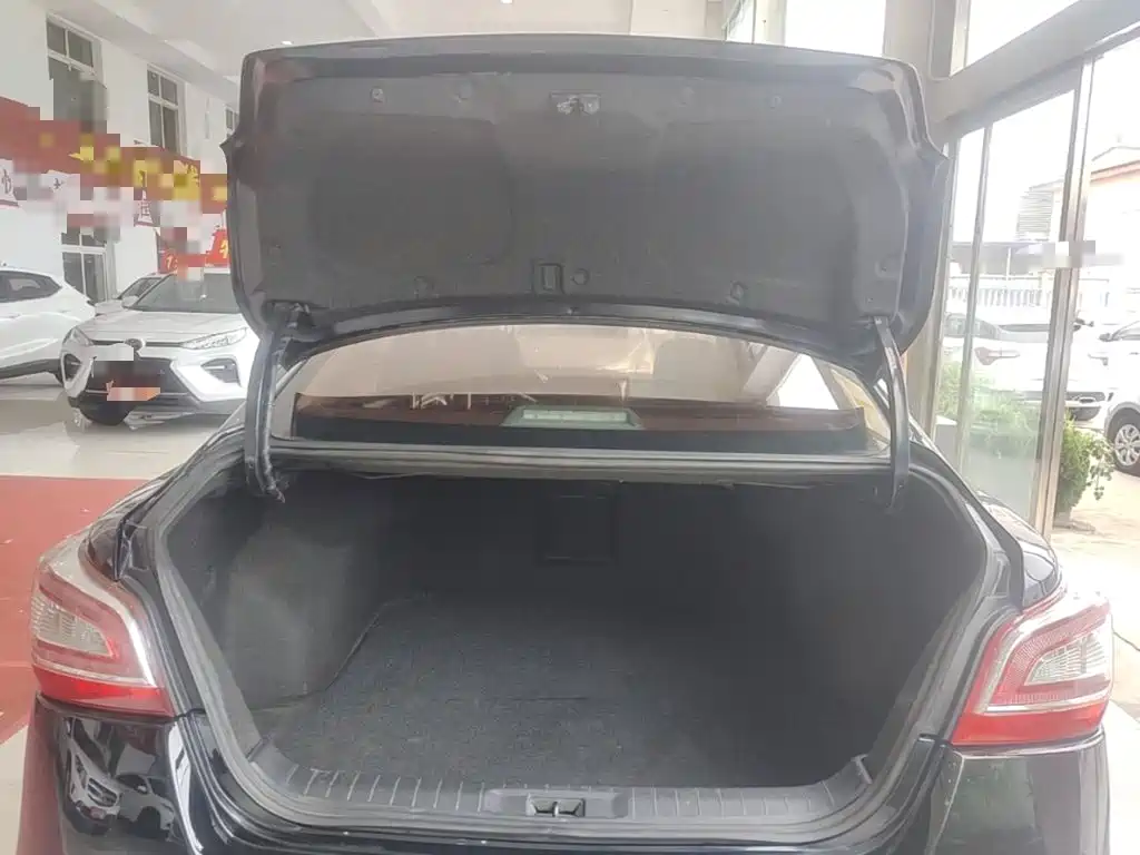 Nissan Teana 2015 — фото 19