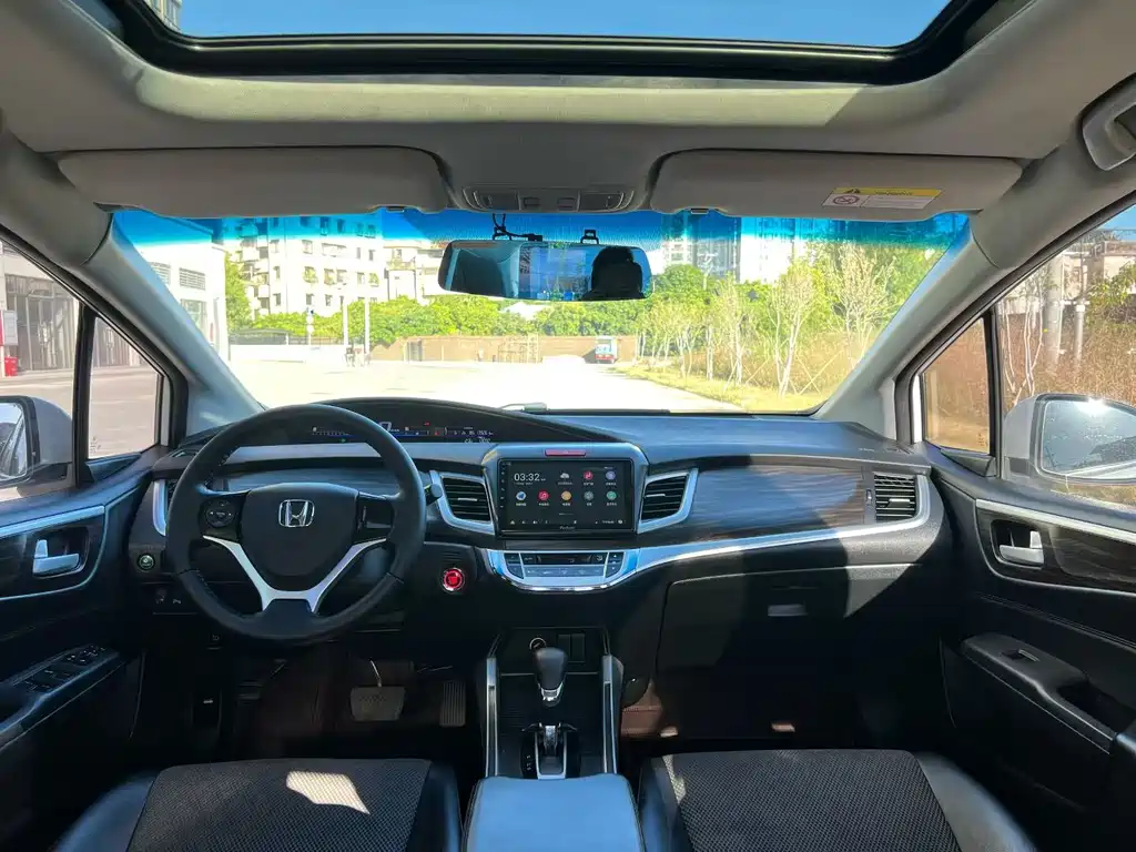 Honda Jade 2018 — фото 5