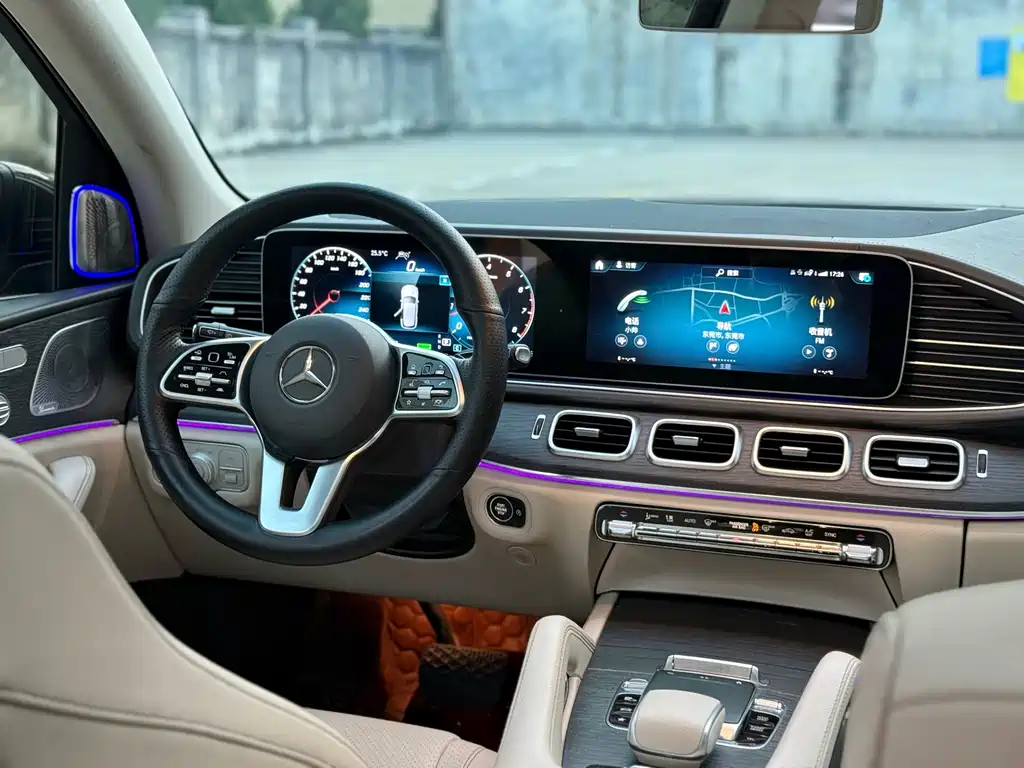 Mercedes-Benz GLE 2019 — фото 16