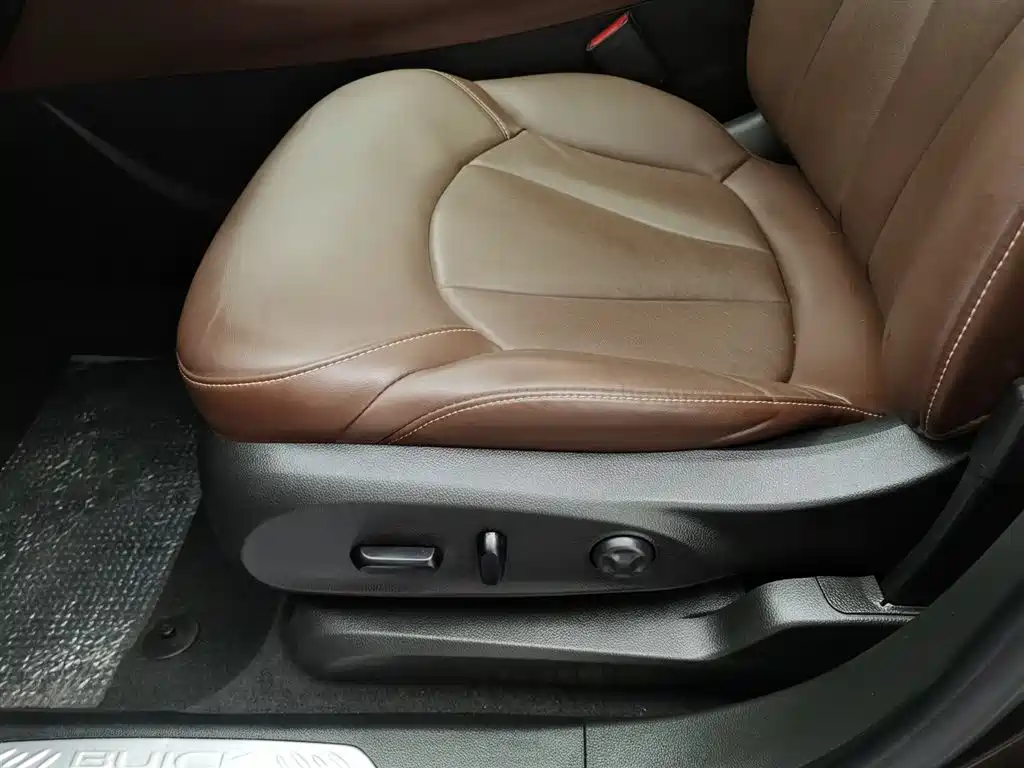 Buick Envision Plus 2021 — фото 20