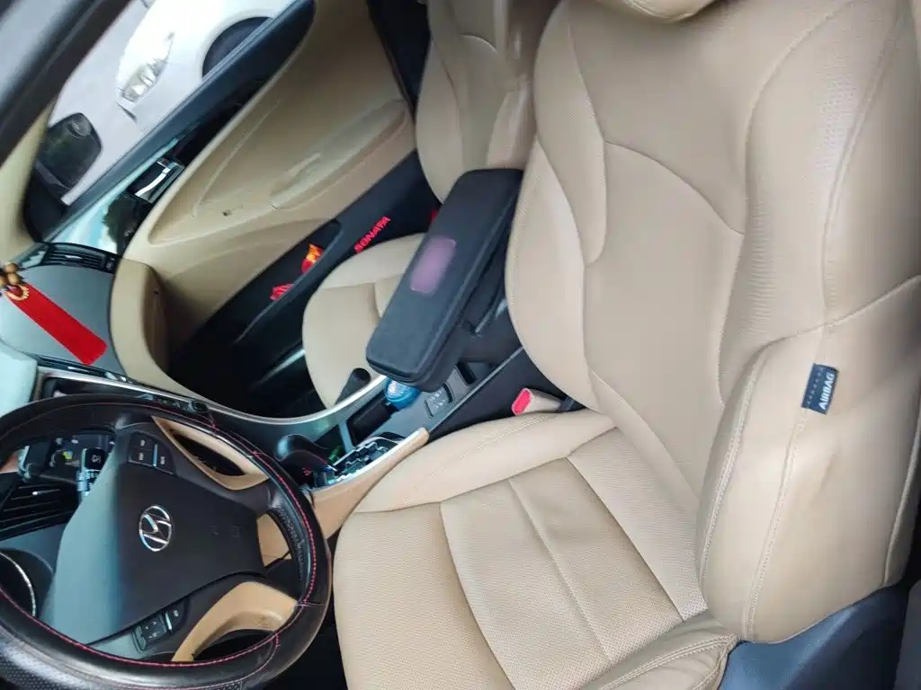 Hyundai Sonata 2014 — фото 12
