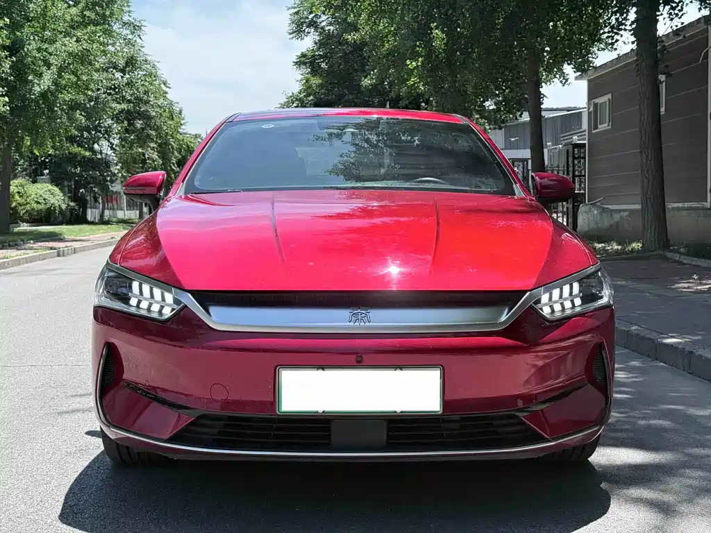 BYD Qin PLUS 2021 — фото 2
