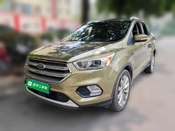 Ford Kuga 2016