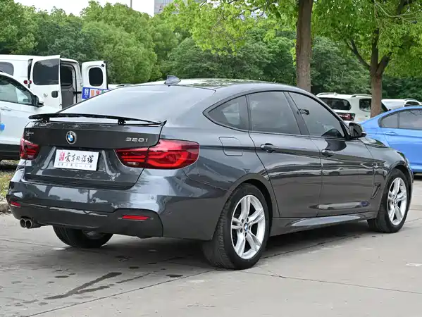 BMW 3 Series GT 2021