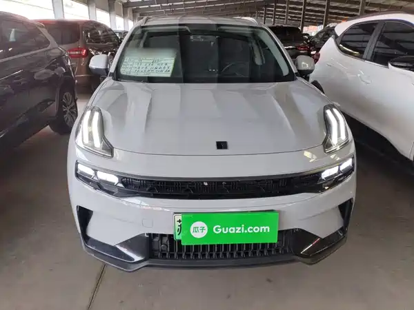 Lynk & Co 06 EM-P 2022