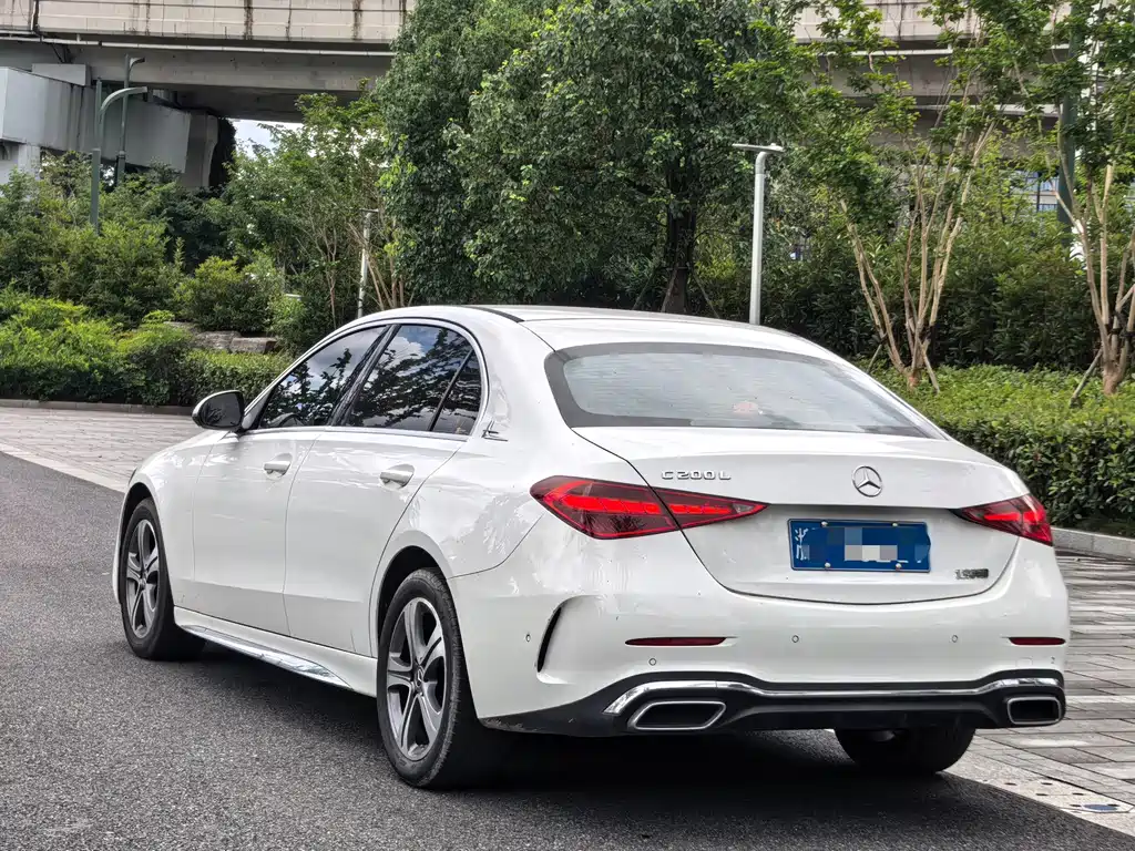 Mercedes-Benz C-Class 2022