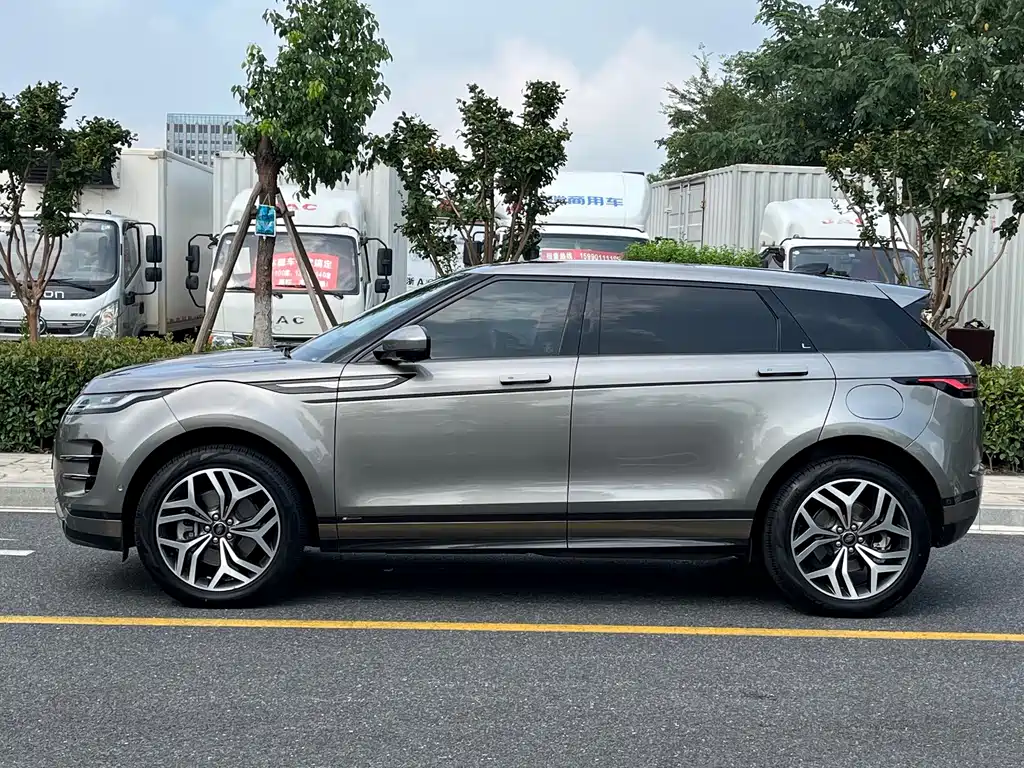 Land Rover Range Rover Evoque New Energy 2021 — фото 3