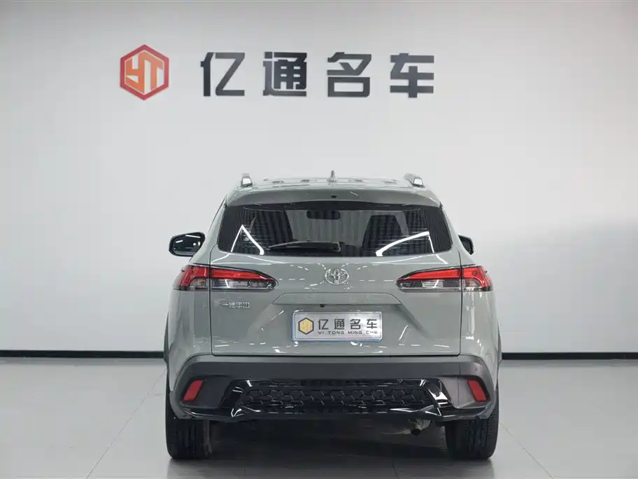 Toyota Corolla Cross 2022 — фото 20
