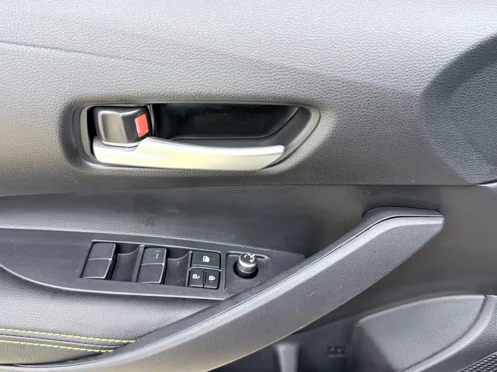 Toyota Corolla 2022 — фото 10
