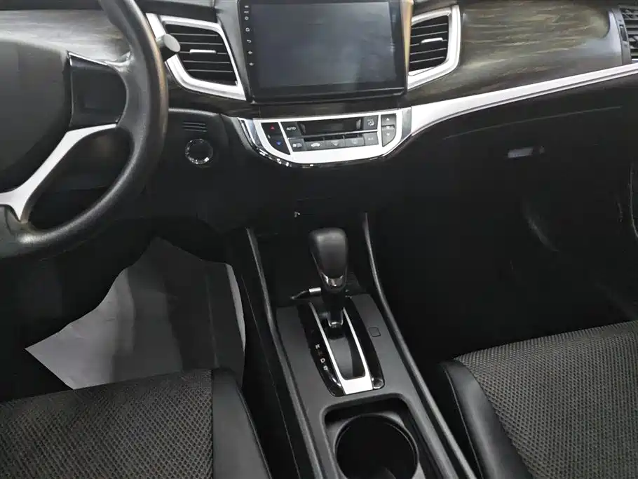 Honda Jade 2019 — фото 16