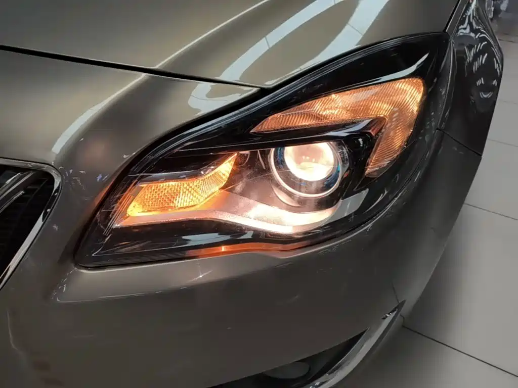 Buick Regal 2016 — фото 24