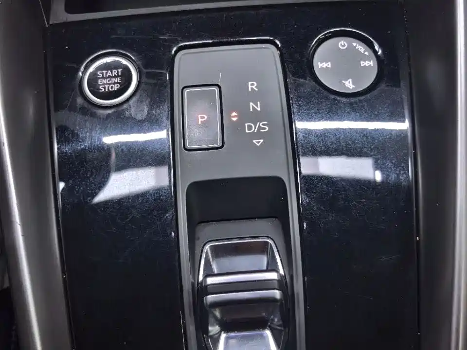 Audi A3 2023 — фото 21