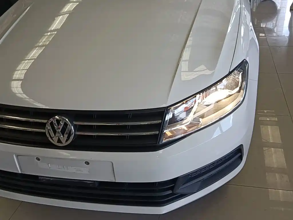 Volkswagen Santana 2018 — фото 24